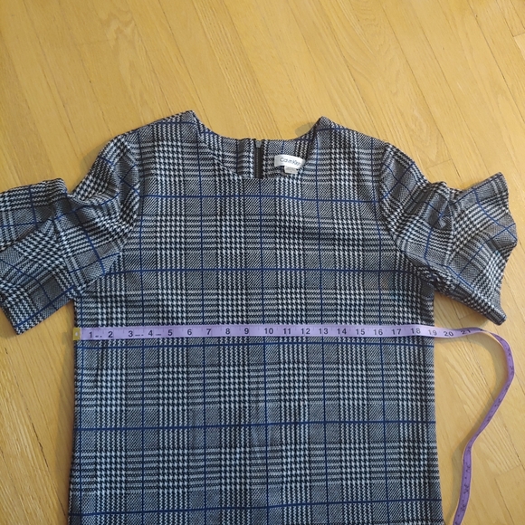 Calvin Klein Plaid Dress with Ruffle Sleeve - Picture 5 of 6